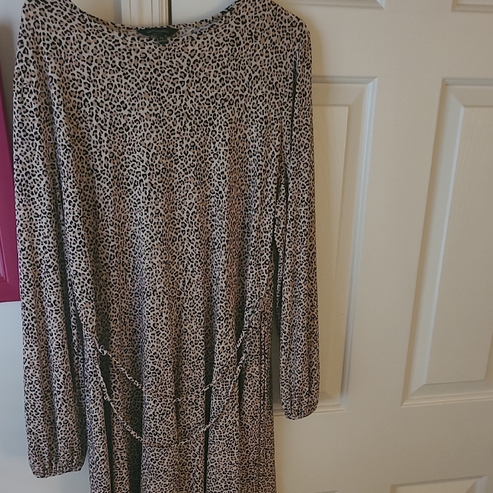 Banana Republic Animal Print Long Sleeve Dress